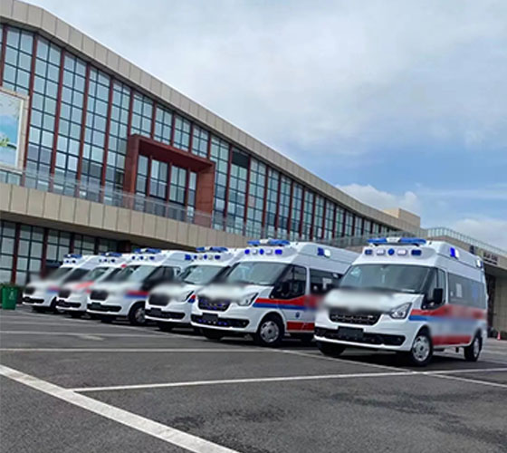 巴马服务车队展示